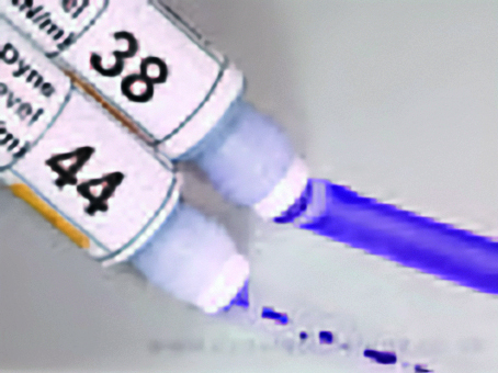 solvant dissolvant rapide sans pictogramme de danger pour PU, Epoxies, mono ou bi-composantes.iBiotec FAST CLEAN MANGO 90 solvant dissolvant  sans pictogramme de danger pour mousses PU dissout ou nettoie toutes mousses polyur&eacute;thanes, polym&eacute;ris&eacute;es ou non.